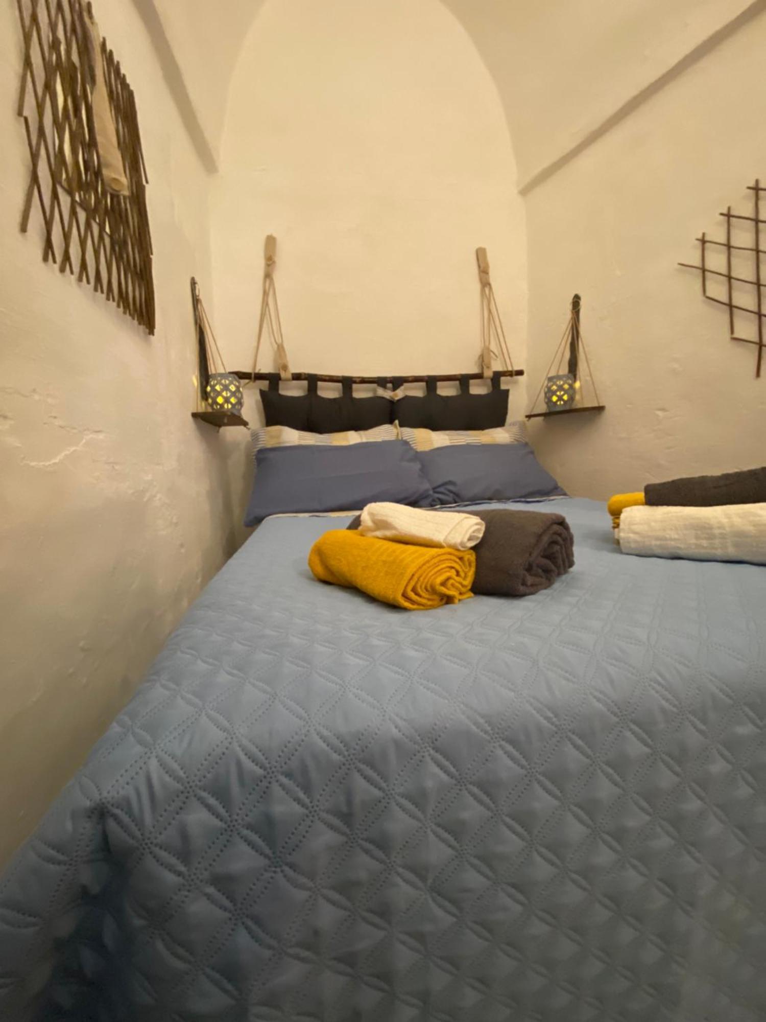 Tumhouse Villa Челие Месапика Екстериор снимка